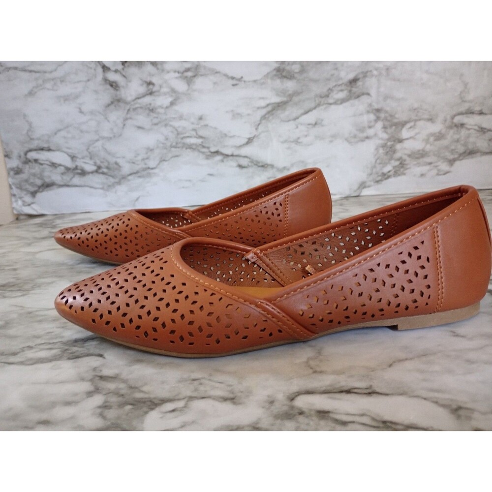 Arizona Jean Co. Brown Perforated Ballet Flats Slip On Shoes Size 6.5